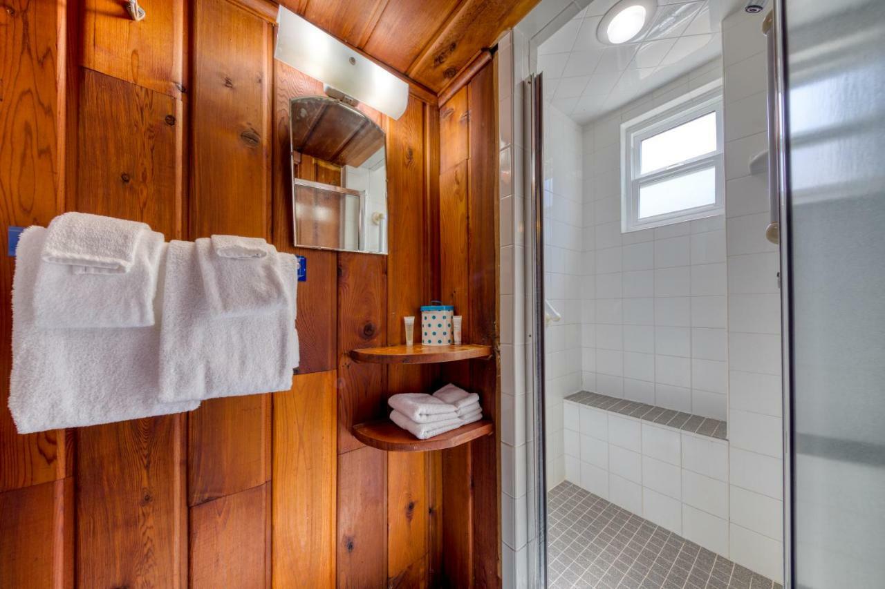 Rockaway Breeze Βίλα Rockaway Beach Εξωτερικό φωτογραφία